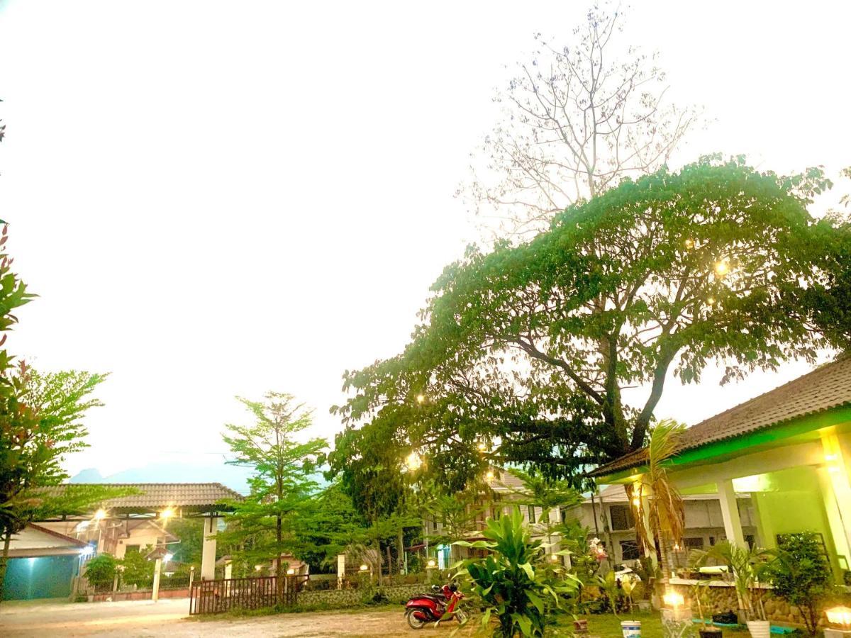 Vang Vieng Garden Resort Екстериор снимка