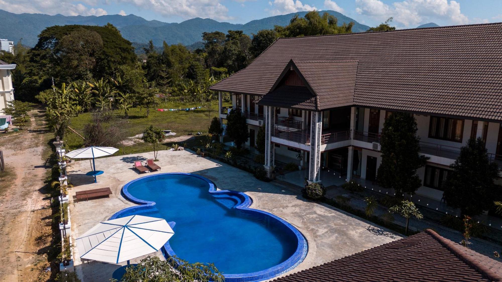 Vang Vieng Garden Resort Екстериор снимка